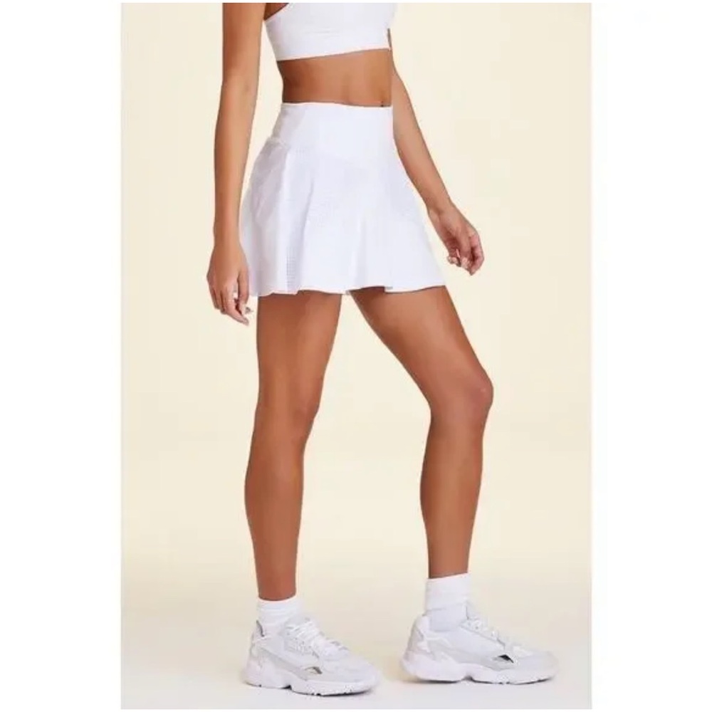 ALALA | Rally Skort Tennis Skirt - White SMALL